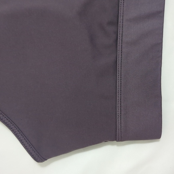 Fabletics On-The-Go Medium Impact Sports Bra, Color Shadow Shine Size L - Picture 7 of 14